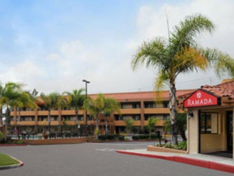 Motel 6 San Diego - Mission Valley Eksteriør billede