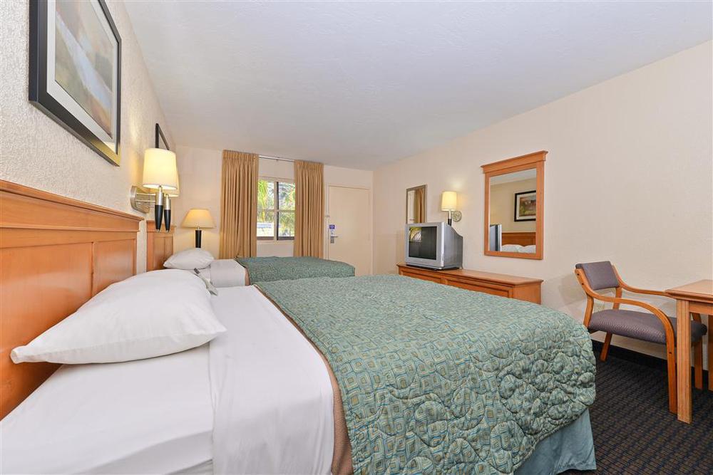 Motel 6 San Diego - Mission Valley Værelse billede